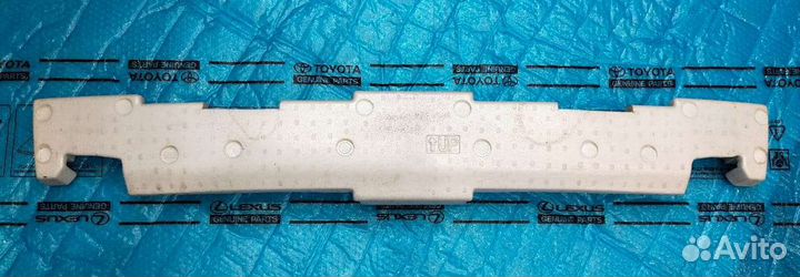 Наполнитель заднего бампера Тойота Камри 40