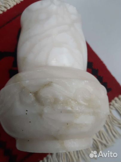 Мраморная ваза