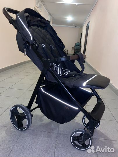 Прогулочная коляска carrello bravo