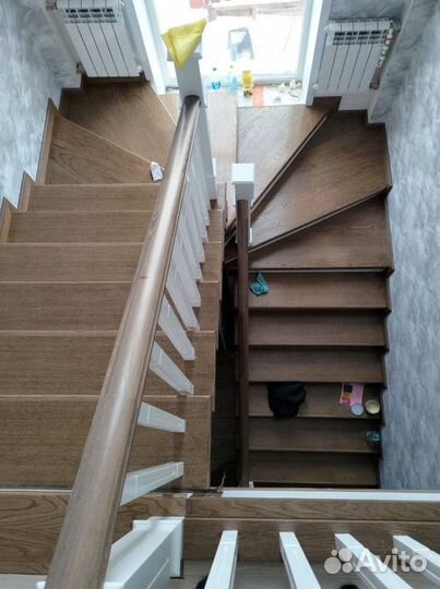 Деревянная лестница