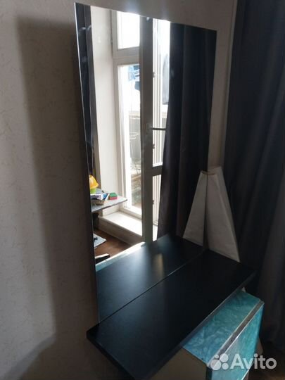 Парикмахерское зеркало