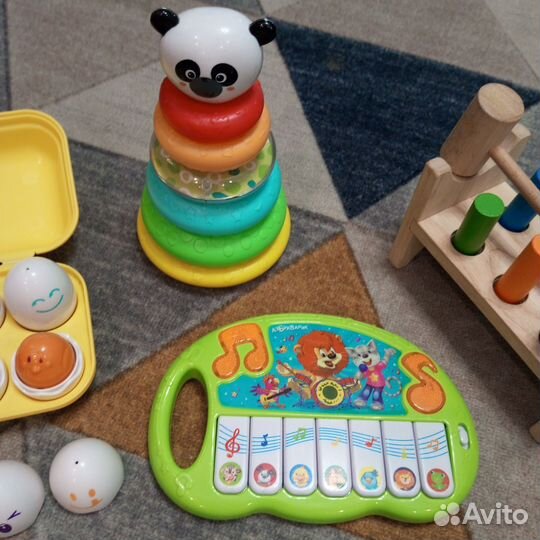 Развивающие игрушки пакетом
