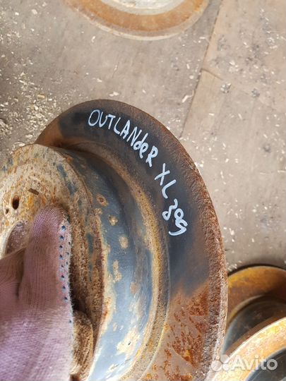 Диск тормозной задний Mitsubishi outlander xl