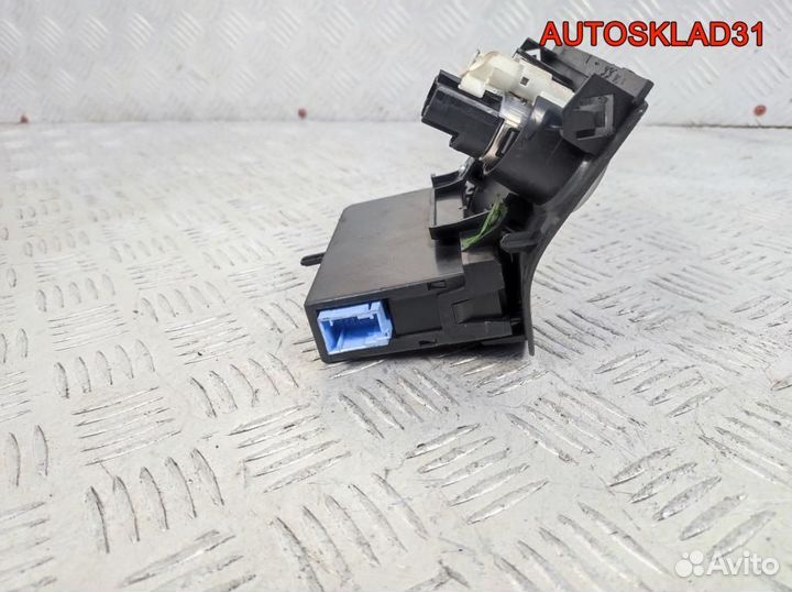 Замок зажигания Renault Espace 4 8200104020