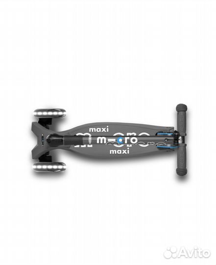 Самокат трехколесный Micro Maxi Deluxe LED