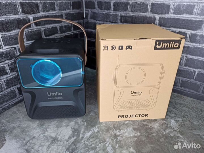 Мини проектор umiio