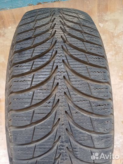 Goodyear UltraGrip Ice 185/60 R15