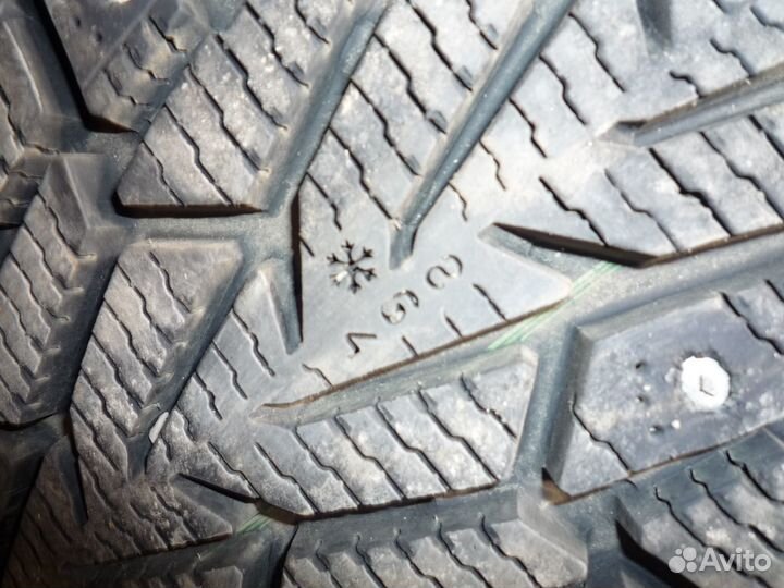 Nokian Tyres Hakkapeliitta 8 225/55 R17 101T