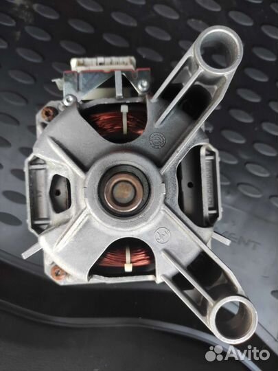 Двигататель стиральной машины Atlant