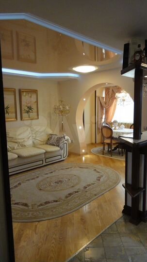 4-к. квартира, 90 м², 7/9 эт.