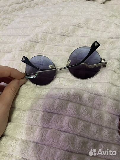 Солнцезащитные очки