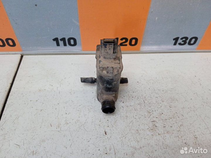 Насос омывателя Hyundai Santa Fe 1 2.7 2001