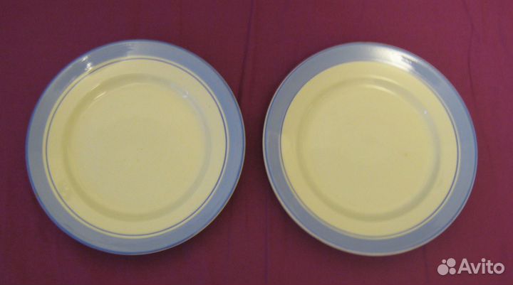 Блюдечки с голубой каёмочкой СССР зик цена за пару