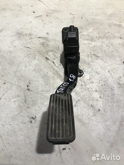 Педаль газа Chery Tiggo T11