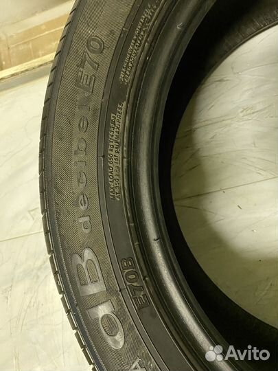 Yokohama dB Decibel E70B 215/55 R17 93V