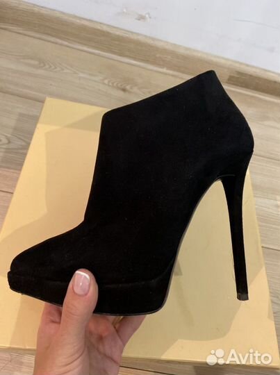 Giuseppe zanotti ботильоны