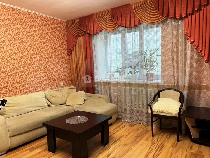 2-к. квартира, 73,1 м², 1/9 эт.