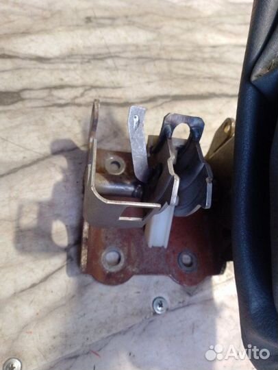 Рычаг ручного тормоза (ручника) Citroen 5 Серия