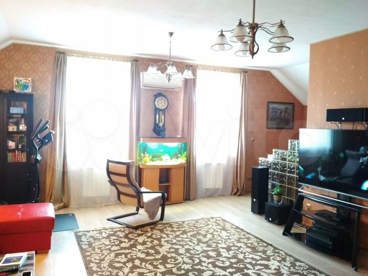 Коттедж 475 м² на участке 16,6 сот.