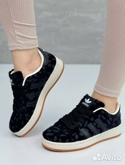 Кроссовки женские adidas