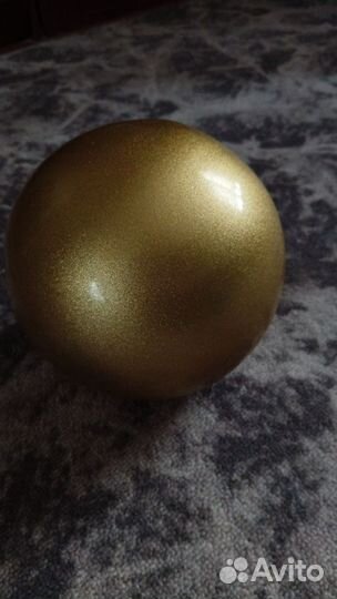 Гимнастический мяч