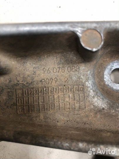 Кронштейн двигателя Chevrolet Lanos, Daewoo Nexia