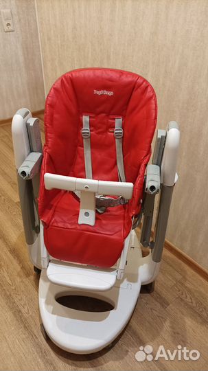 Стульчик для кормления pegperego tatamia