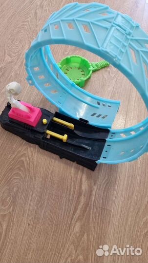 Игровой трек Hot Wheels хот вилс Мертвая петля