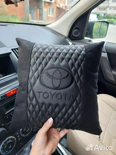Подушка автомобильная аксессуар Toyota