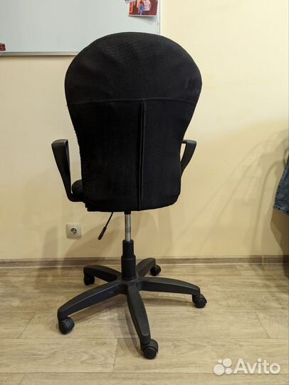 Компьютерное кресло