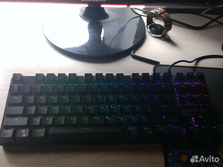 Механическая клавиатура dexp blazing pro rgb