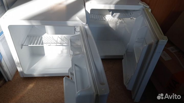 Минихолодильник