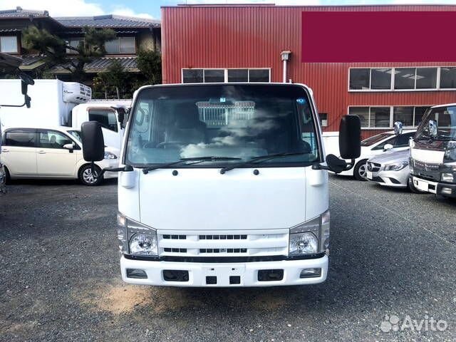 Isuzu Elf, 2012