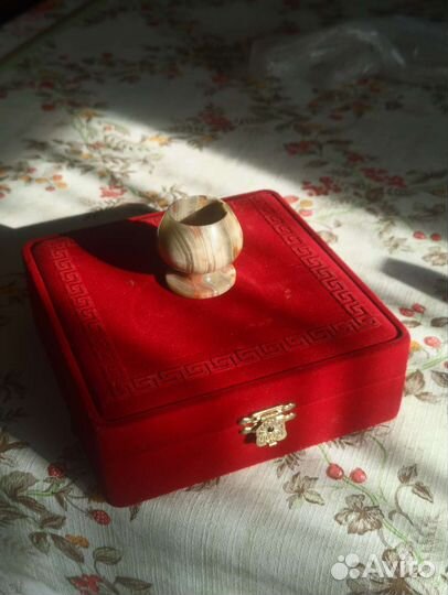 Подарочный набор рюмок из камня