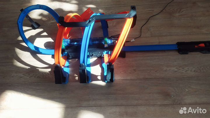 Гоночный трек hot wheels