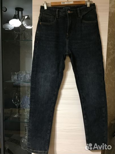 Продам джинсы мужские