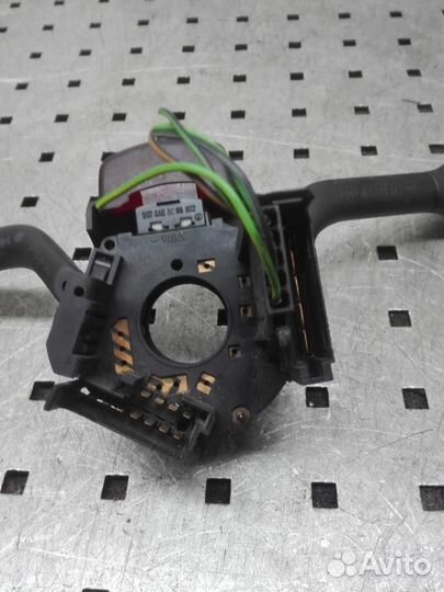 Переключатель подрулевой в сборе Volkswagen Golf