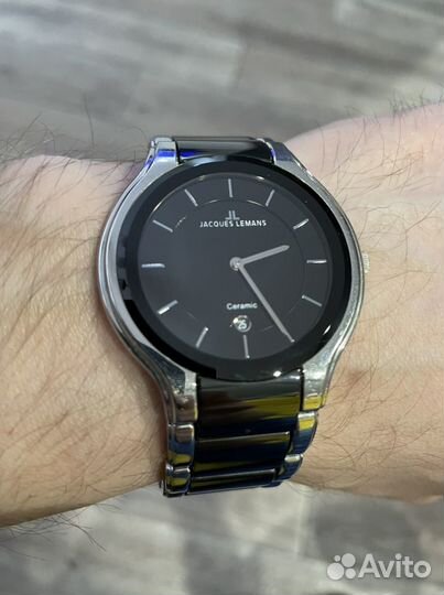 Часы наручные Jacques Lemans