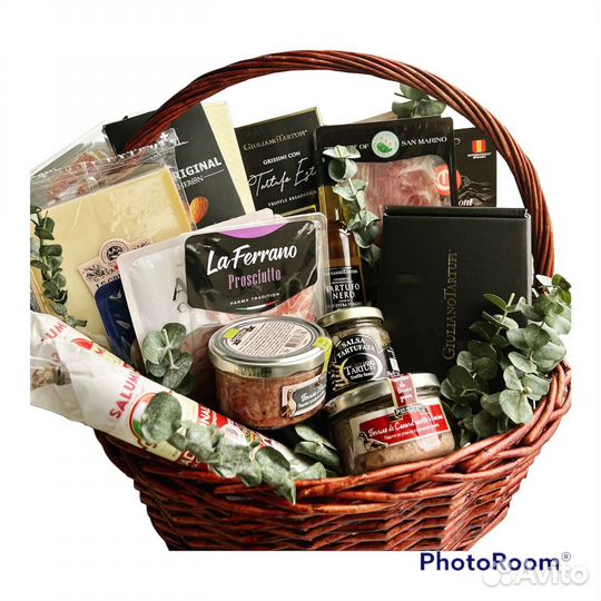 Подарочные корзины с деликатесами