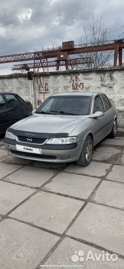 Opel Vectra 2.0 МТ, 1997, 30 000 км