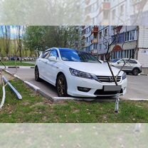 Honda Accord 2.4 AT, 2013, 180 000 км, с пробегом, цена 1 700 000 руб.