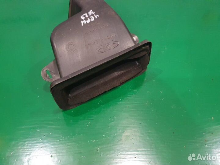 Воздуховод отопителя передний Chery Amulet A15