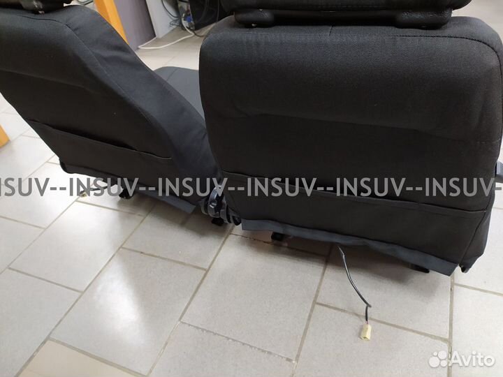 Комплект сидений Нива на каркасе 2110 черные+обогр