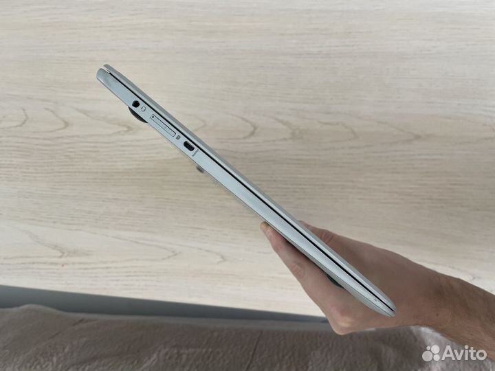 Ноутбук Haier Lightbook s378s