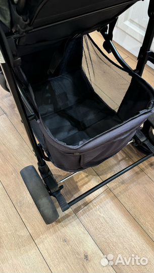 Прогулочная коляска bubago model 2