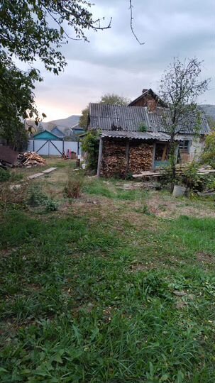 Дом 35 м² на участке 8 сот.