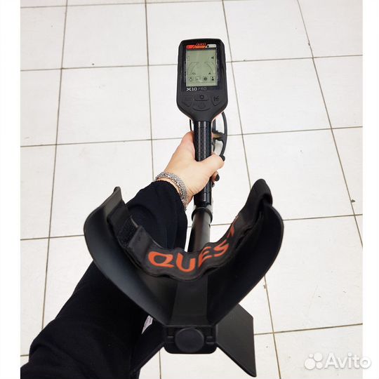 Металлоискатель Quest X10 PRO