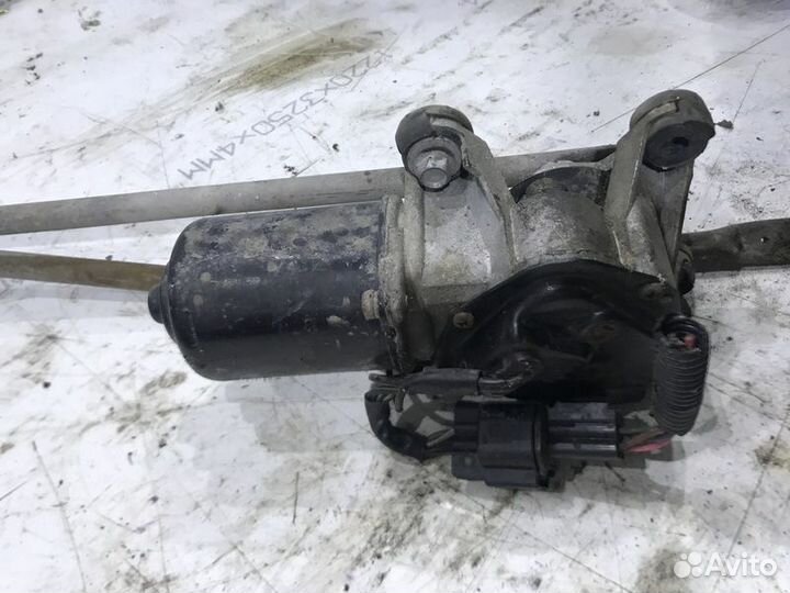 Моторчик стеклоочистителя передний Daewoo Leganza