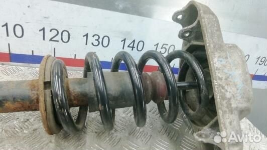 Стойка передняя правая audi A6 C6 (YUK02N501)