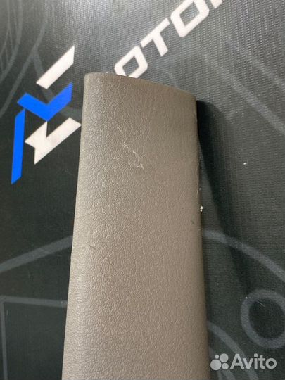 Обшивка крышки багажника Chevrolet Trailblazer